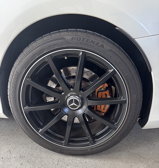 Mercedes-Benz S63 15 of 30