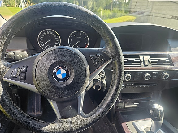 BMW 520d 13 of 19