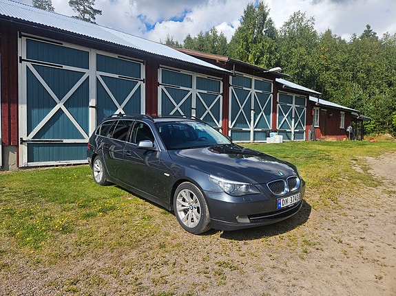 BMW 520d 2 of 19