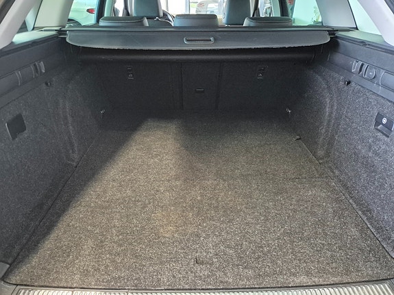 Skoda Superb 29 of 30