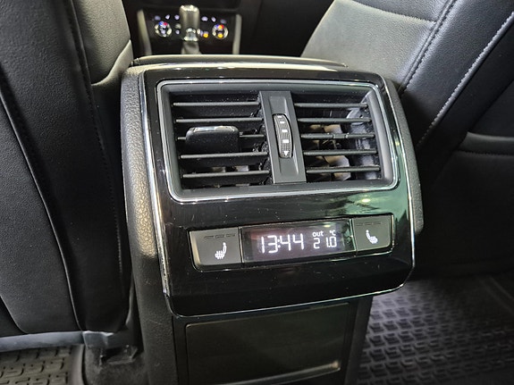 Skoda Superb 27 of 30