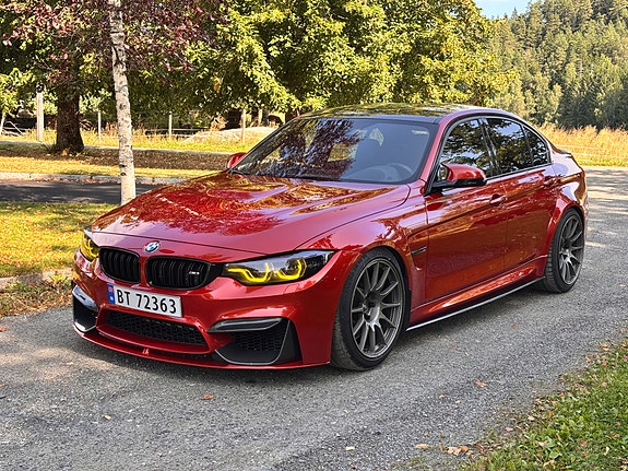 BMW M3 2 of 30