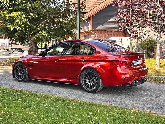 BMW M3 6 of 30