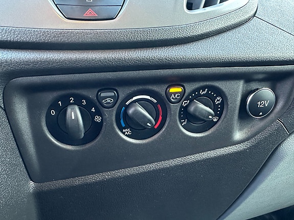 Ford Transit 23 of 30