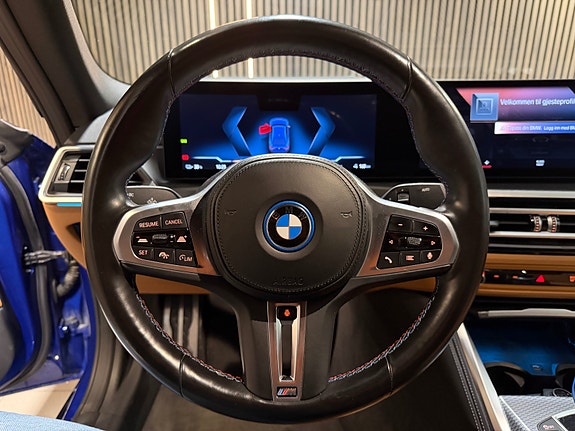 BMW i4 10 of 24