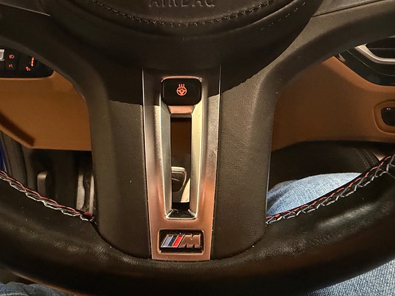 BMW i4 19 of 24