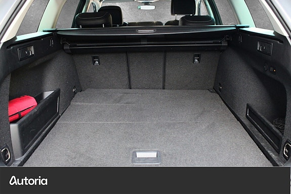 Volkswagen Passat Alltrack 22 of 24