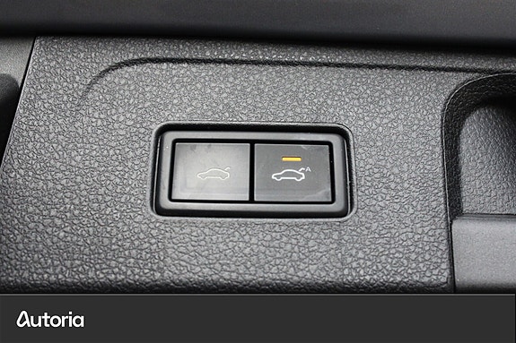 Volkswagen Passat Alltrack 24 of 24