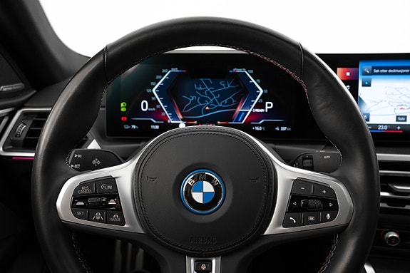 BMW i4 18 of 30