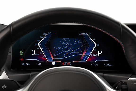 BMW i4 21 of 30