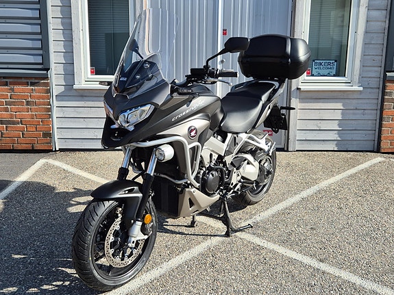 Honda VFR 800 X CROSSRUNNER ** 1EIER/FULL SERVICEHISTORIKK/GA 10 of 30