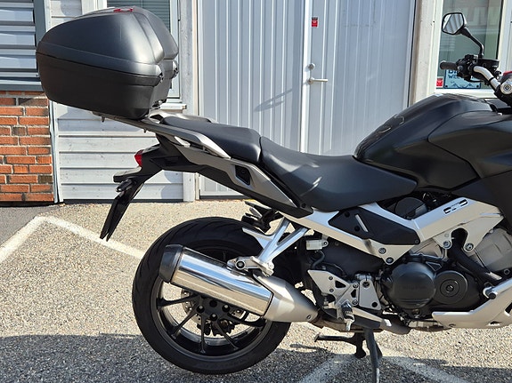 Honda VFR 800 X CROSSRUNNER ** 1EIER/FULL SERVICEHISTORIKK/GA 21 of 30