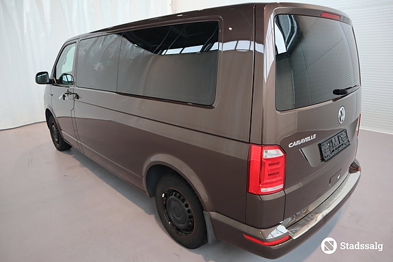 Volkswagen Kombi 7 of 10