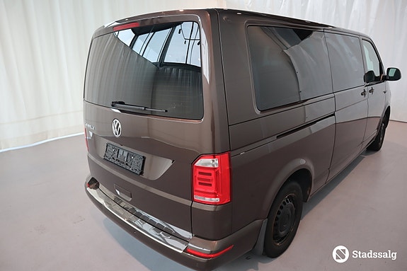 Volkswagen Kombi 5 of 10
