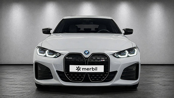 BMW i4 2 of 30
