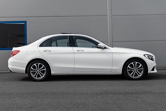 Mercedes-Benz C180 5 of 20
