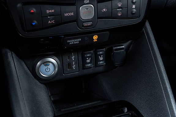 Nissan Leaf 17 of 30