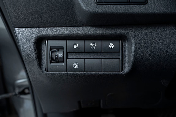Nissan Leaf 23 of 30