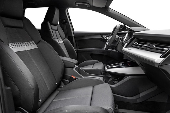 Audi Q4 e-tron 15 of 28