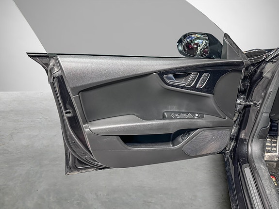 Audi A7 10 of 28