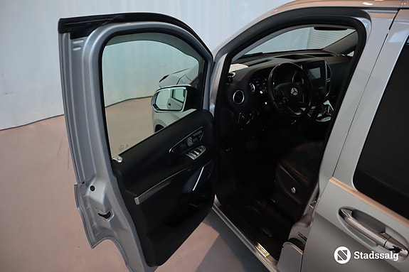 Mercedes-Benz Vito 119 9 of 10