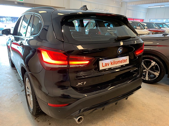 BMW X1 8 of 30