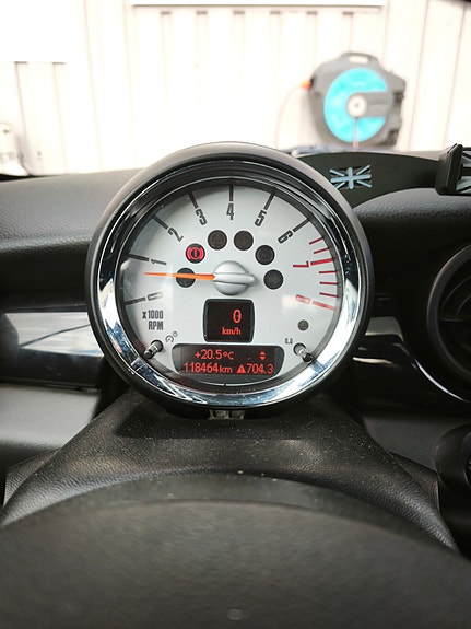 MINI Cooper S 8 of 8