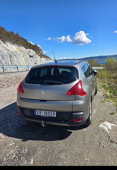 Peugeot 3008 3 of 12