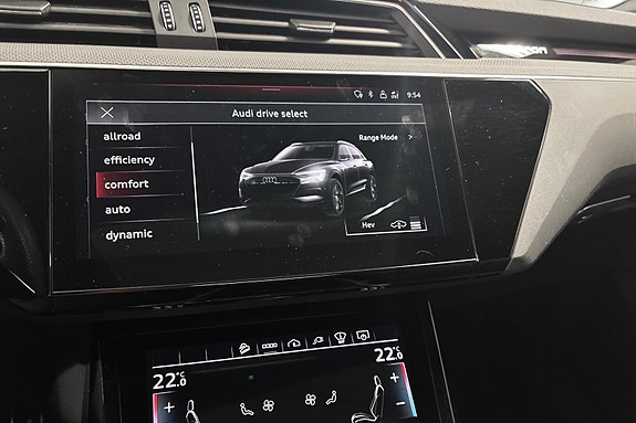 Audi Q8 e-tron 20 of 30