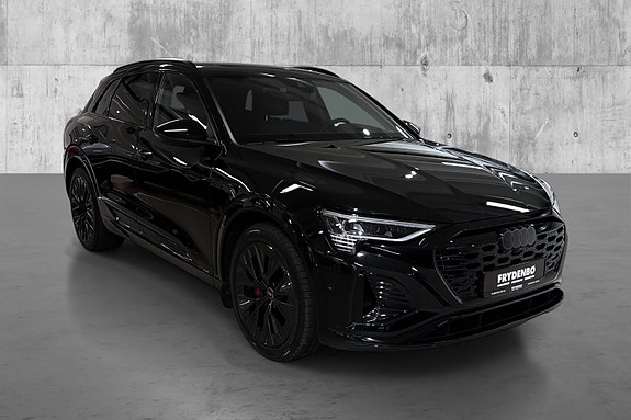 Audi Q8 e-tron 2 of 30