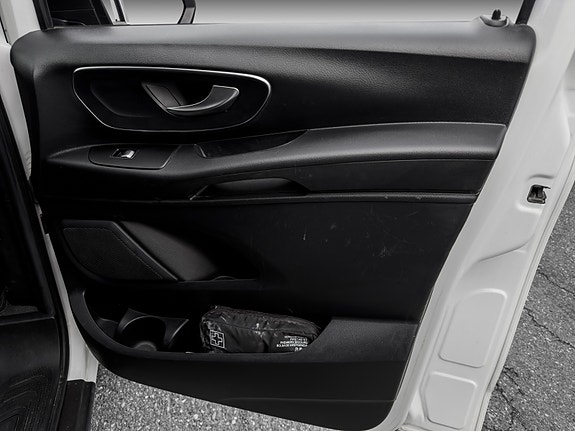 Mercedes-Benz Vito 21 of 21