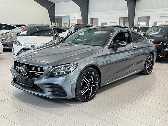 Mercedes-Benz C200 9 of 30