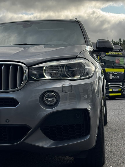 BMW X5 18 of 30