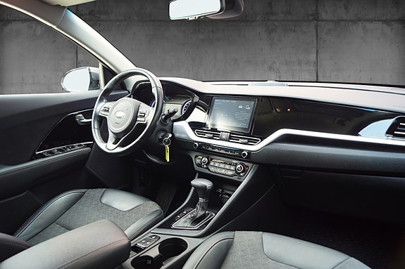 Kia Niro 10 of 30