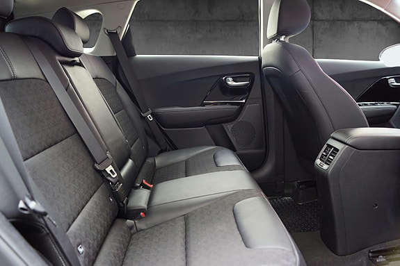 Kia Niro 14 of 30
