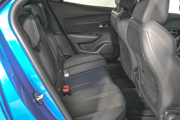 Peugeot 2008 9 of 22