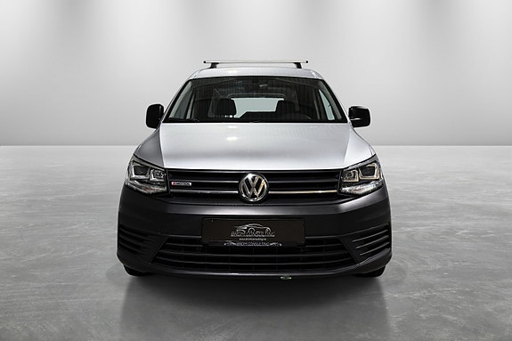 Volkswagen Caddy Maxi 11 of 30