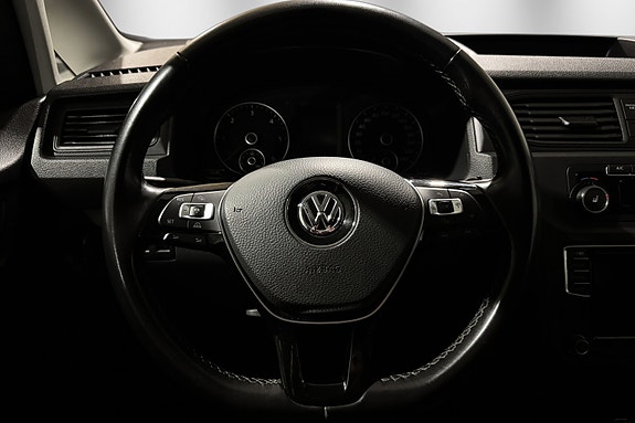 Volkswagen Caddy Maxi 29 of 30