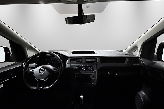 Volkswagen Caddy Maxi 27 of 30