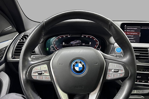 BMW iX3 12 of 30