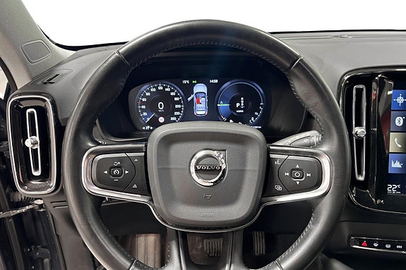 Volvo XC40 25 of 30
