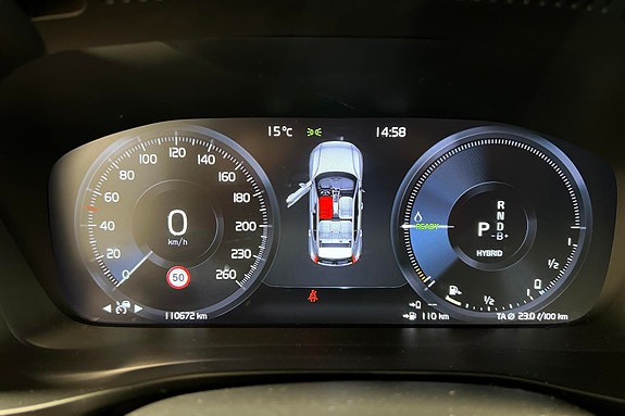 Volvo XC40 29 of 30