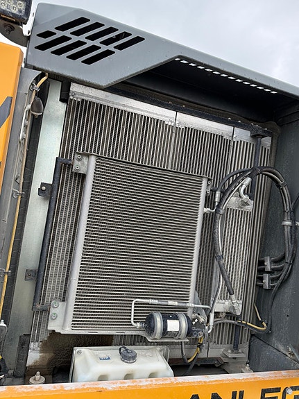 Liebherr 924 6 of 26