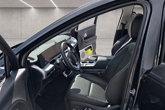 Hyundai Ioniq 9 12 of 23