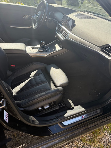 BMW 320d 10 of 11