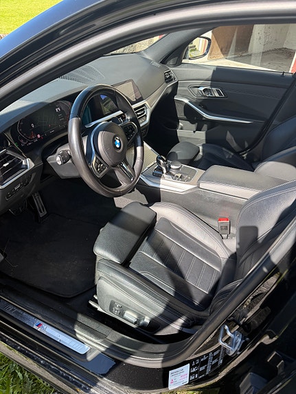 BMW 320d 7 of 11