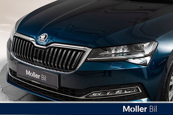 Skoda Superb 2 of 19