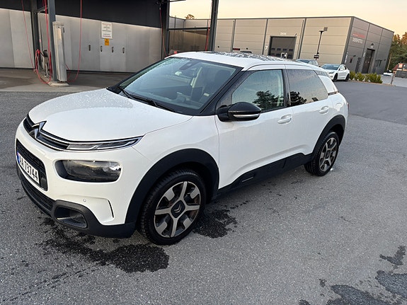 Citroen C4 Cactus 4 of 11