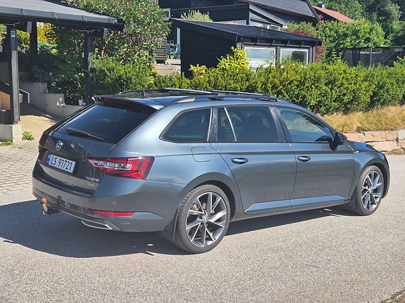 Skoda Superb 19 of 30