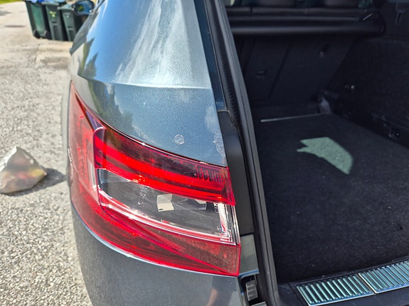 Skoda Superb 20 of 30